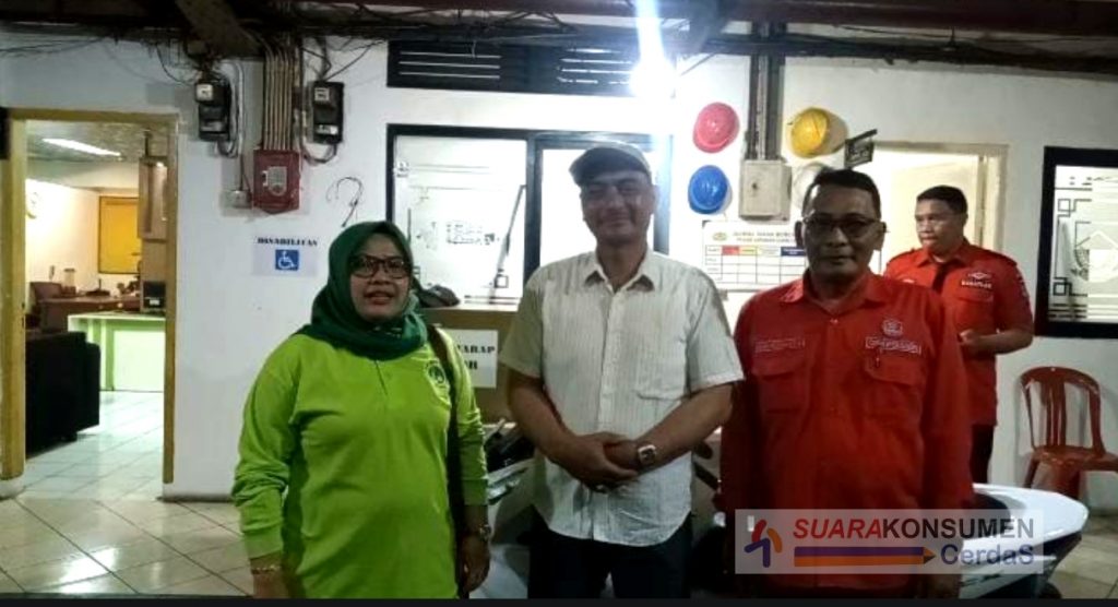 Foto : Kepala UTPD Pasar Cipanas Widaya Pratiwi mengucapkan selamat hari pelanggan Nasional.