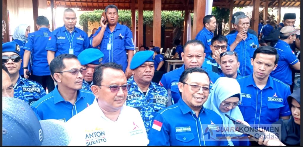 Foto : Ketua DPD Jabar Partai Demokrat Anton Sukartono Suratto saat dikonfirmasi media