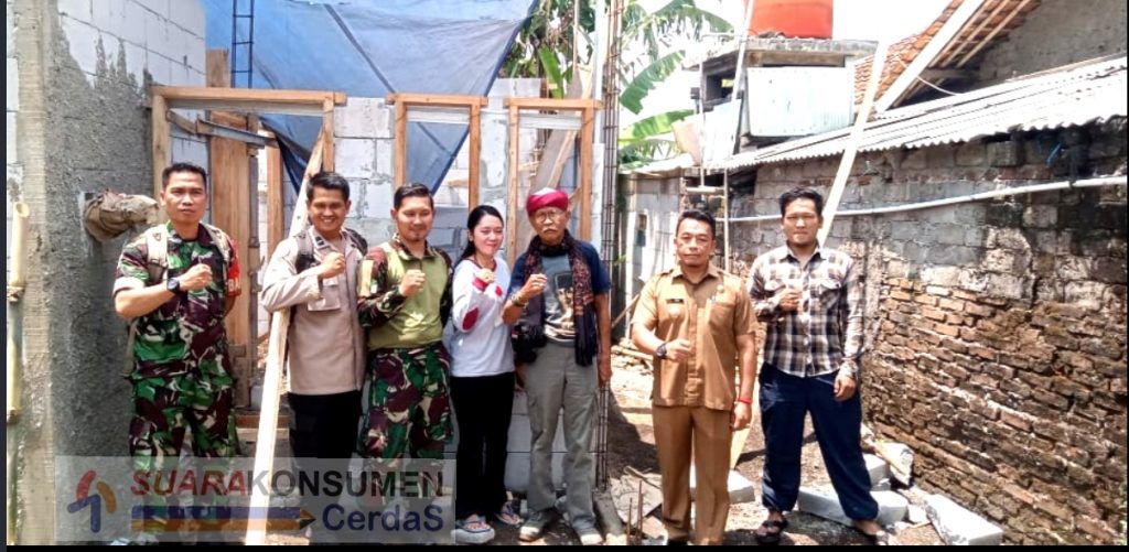 Foto : Pemdes beserta Bhabinmas dan Bhabinsa serta BOD Foto Bersama.